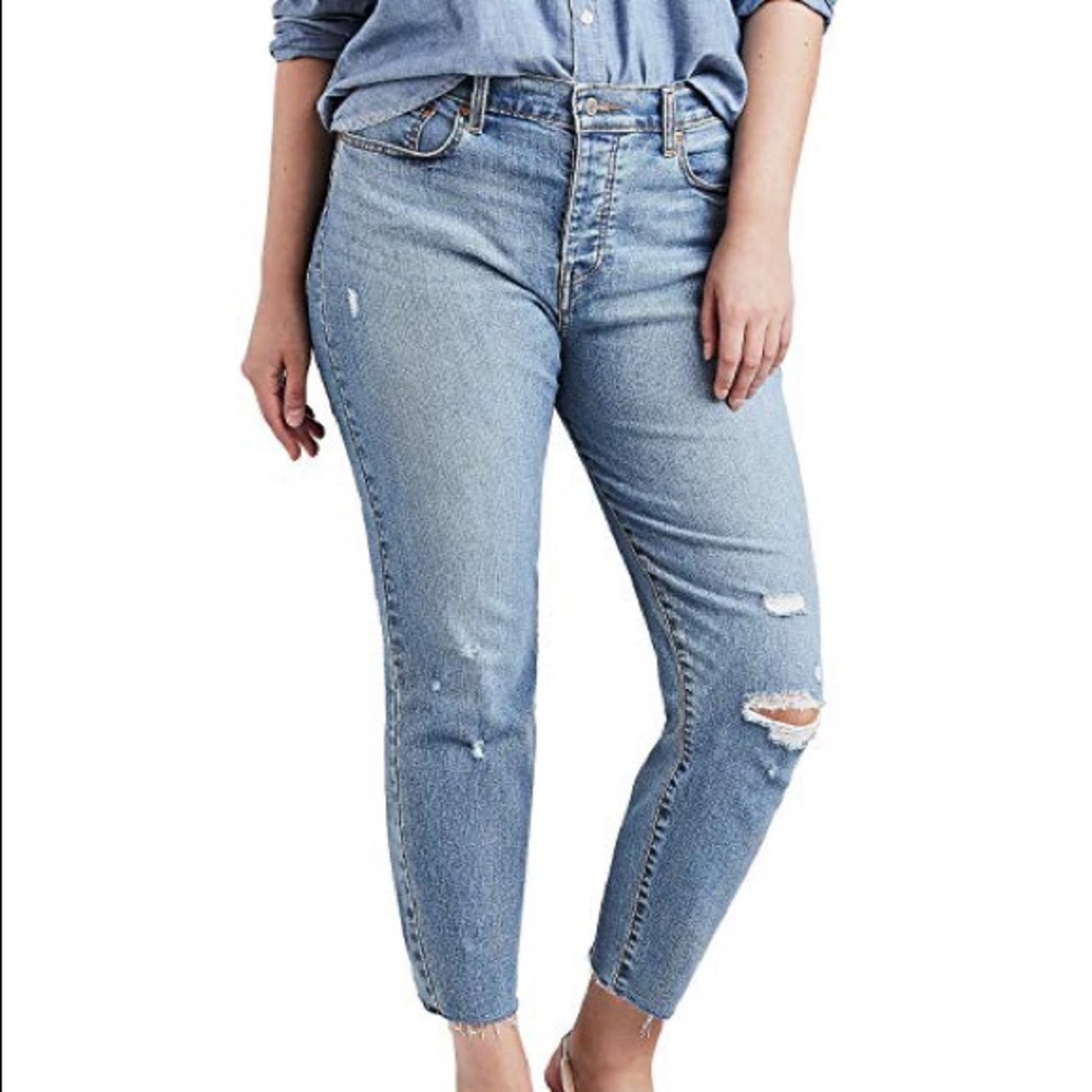 Levi’s Plus Wedgie Mid-Rise Jeans